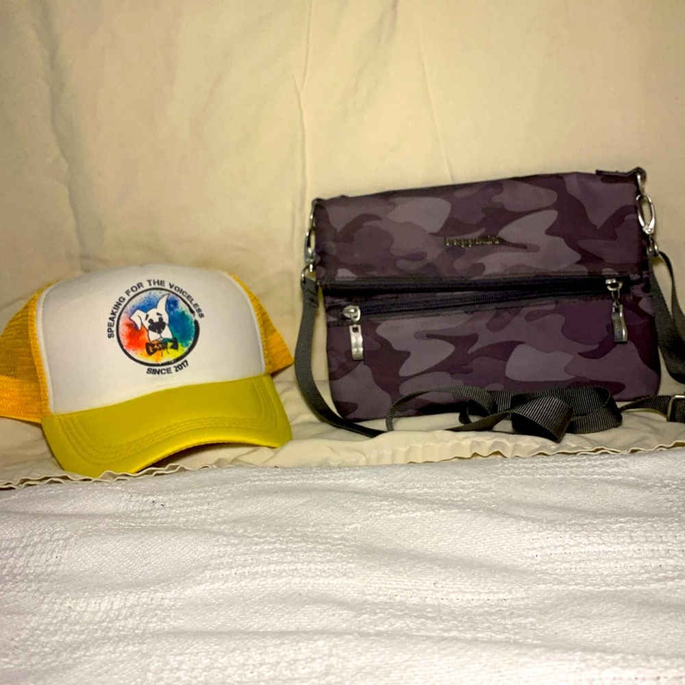 Baggallini Crossbody Purse